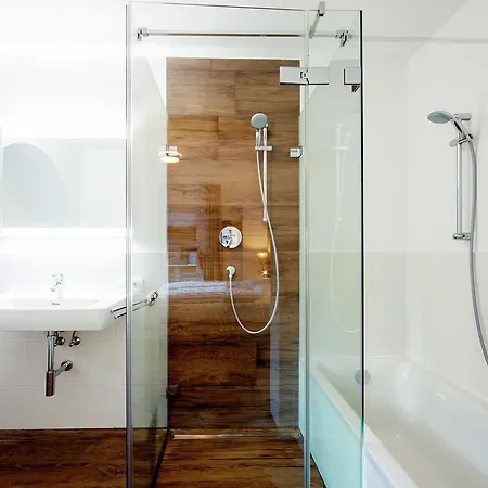 Appartmenthaus Austria - Rosenheim Appartement Finkenberg